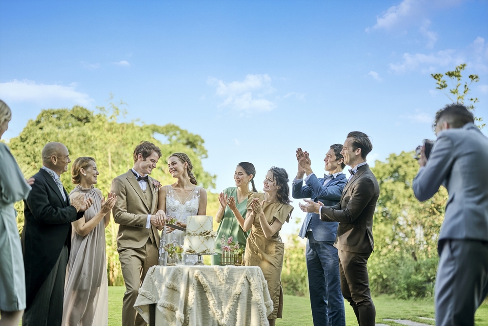 《9か月以内の結婚式に》
合計15万円分プレゼント！